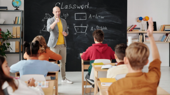 5 Advancement Opportunities for Ambitious Educators