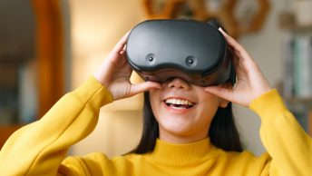 VR